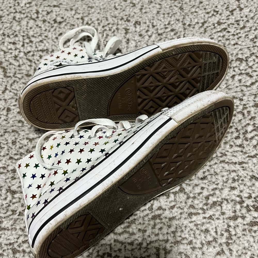converse - Picture 2 of 3